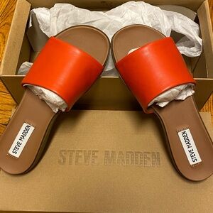 Steve Madden slide Sandals